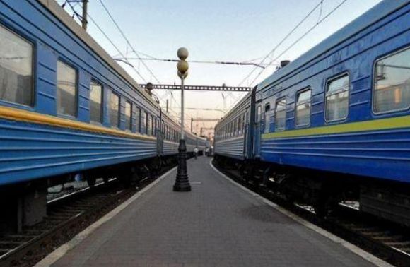 На свята «Укрзалізниця» збільшить кількість рейсів потягу «Черкаси-Львів»