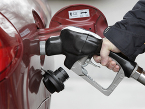 Обсяги продажу бензину у серпні зросли, дизпалива - зменшились 