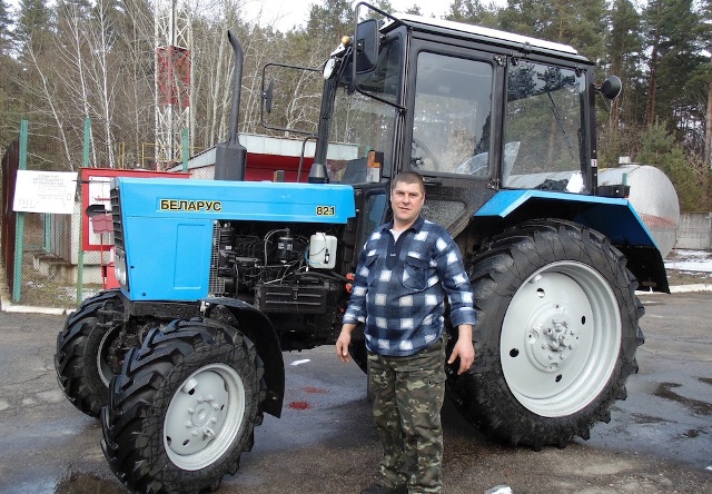 Золотоніський лісгосп придбав новий трактор