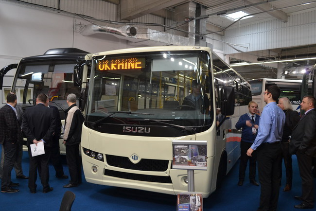 <b>Черкаські виробники презентували свої автобуси на виставці у Польщі</b>